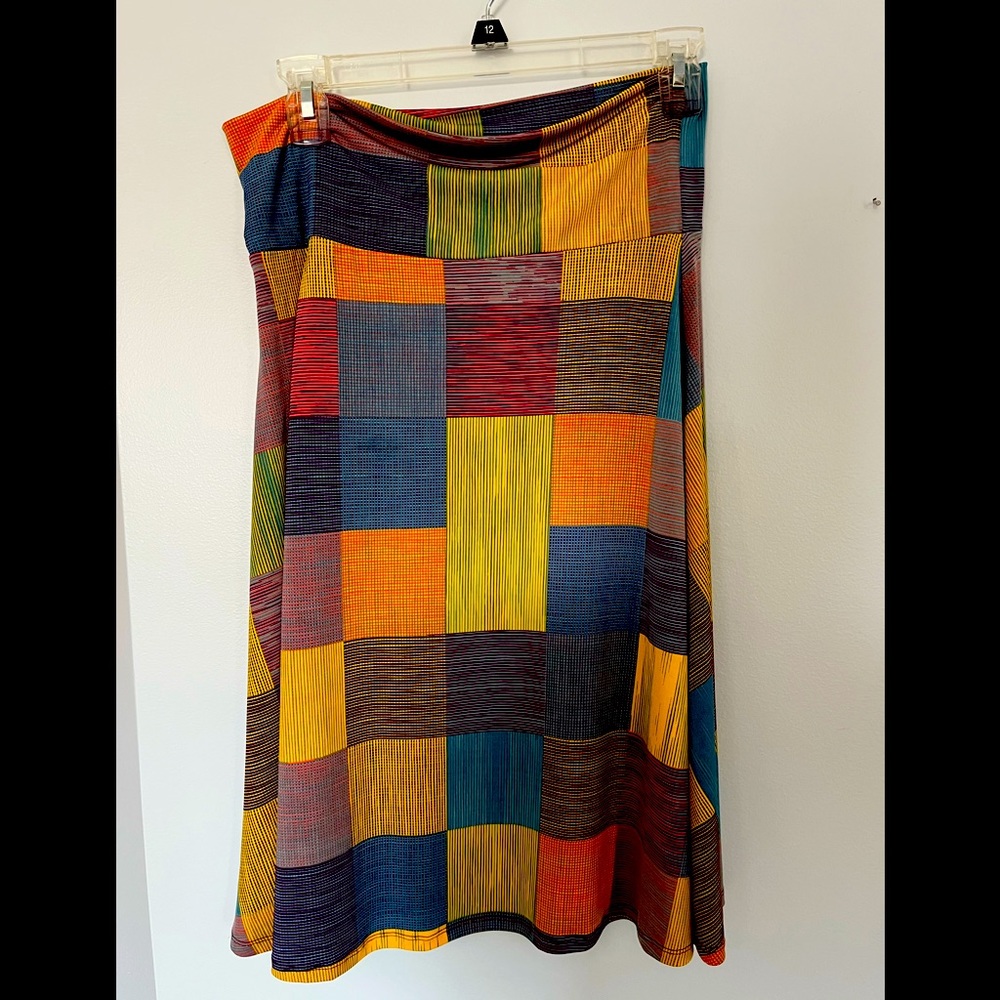 LuLaRoe Azure set of 2 print skirts.  Size M & L.  Perfect summer skirts!